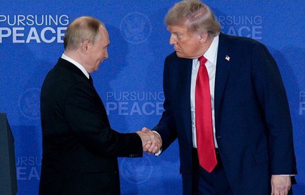 股票配资推荐网 美乌海湖庄园会晤达 95% 共识, 普京定三大条件